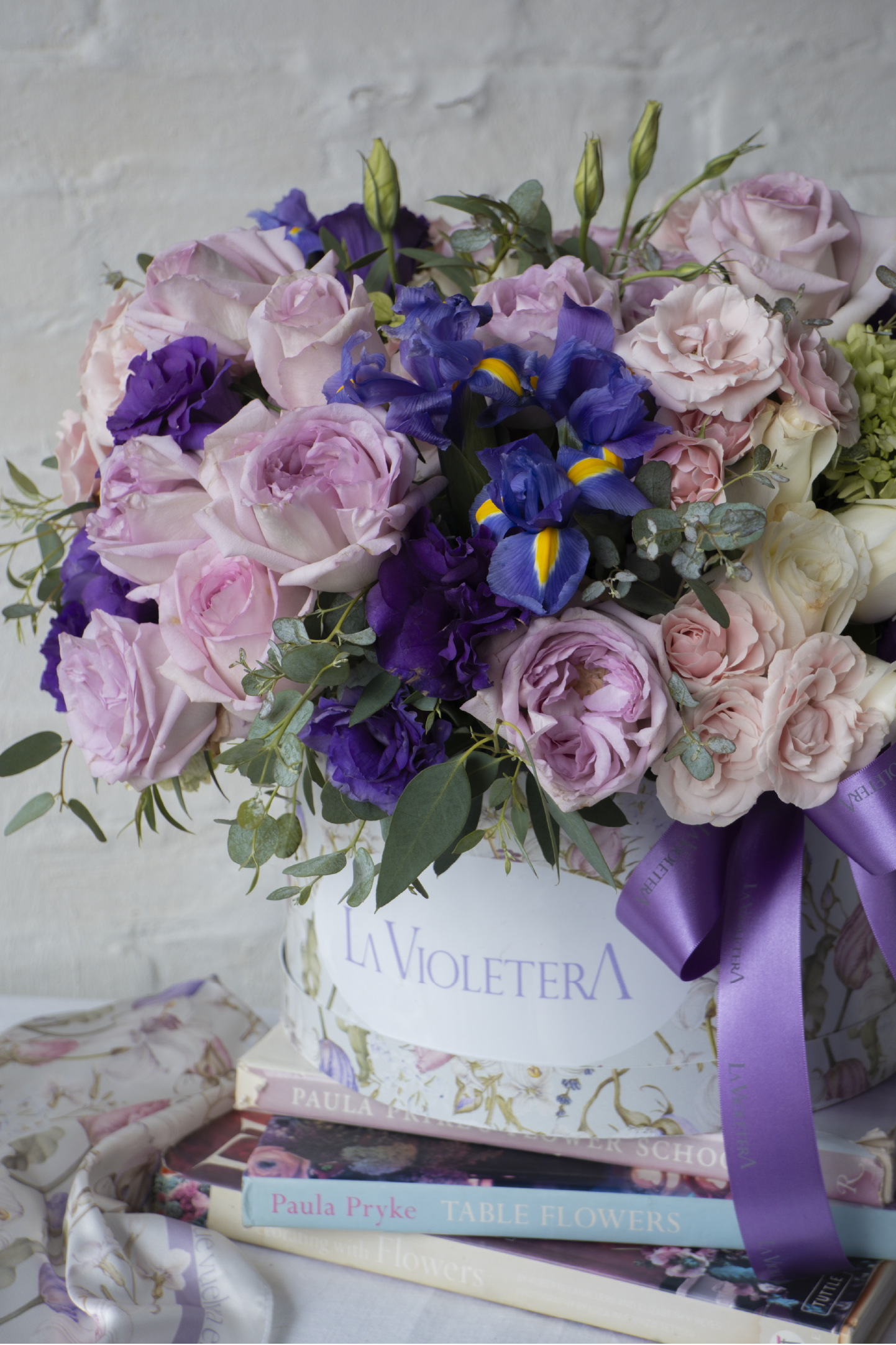 Amatis, Rosas en tonos suaves a lilas y morados