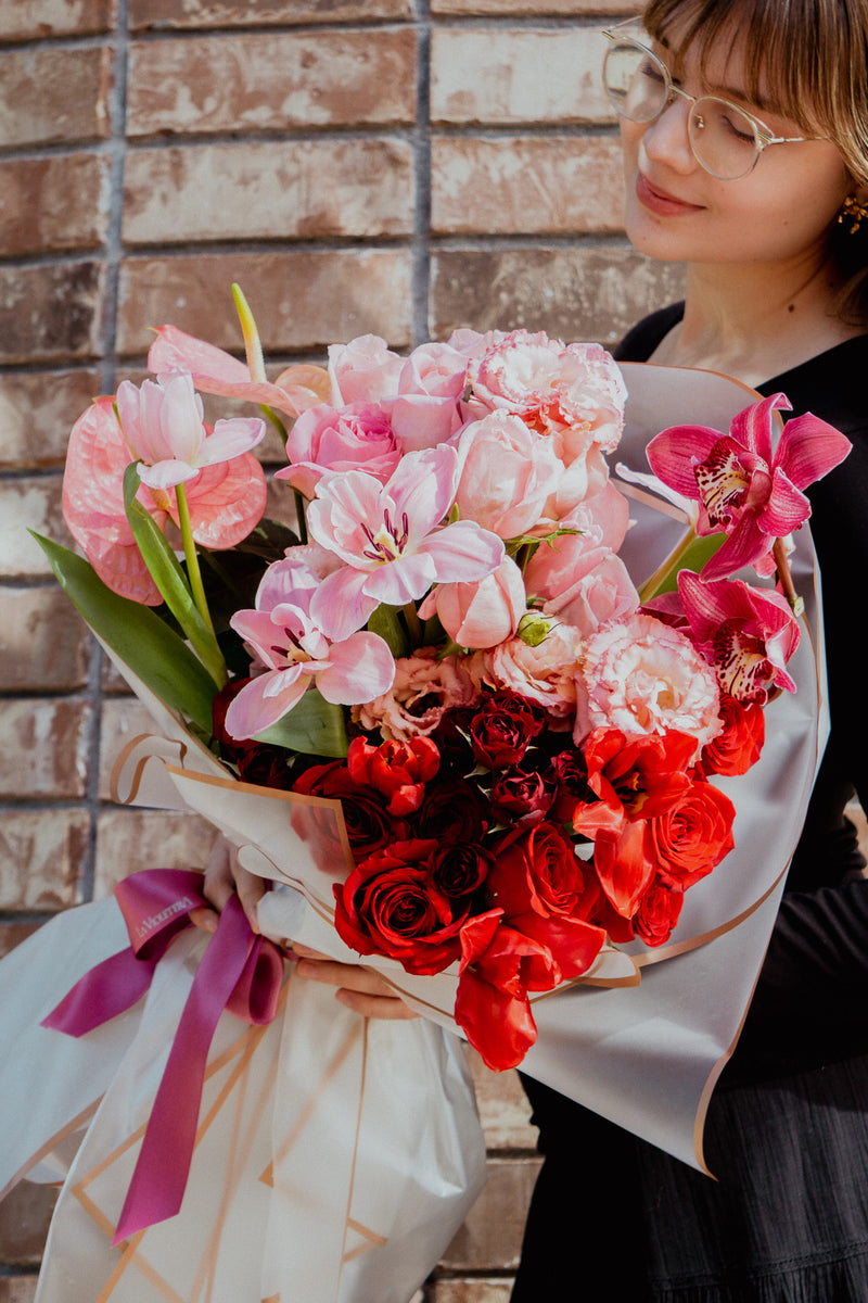 Amira, bouquet de flores finas