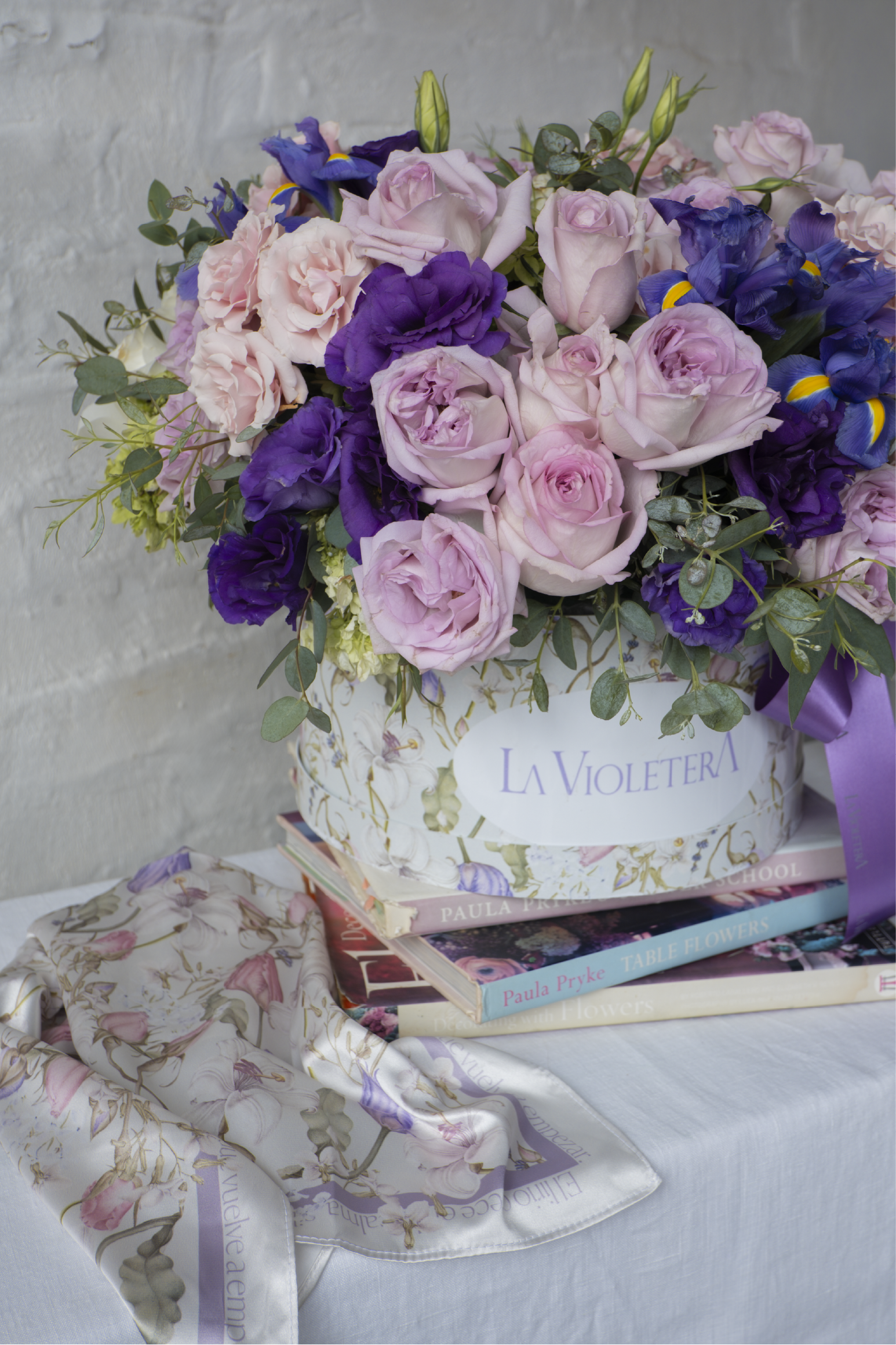 Amatis, Rosas en tonos suaves a lilas y morados